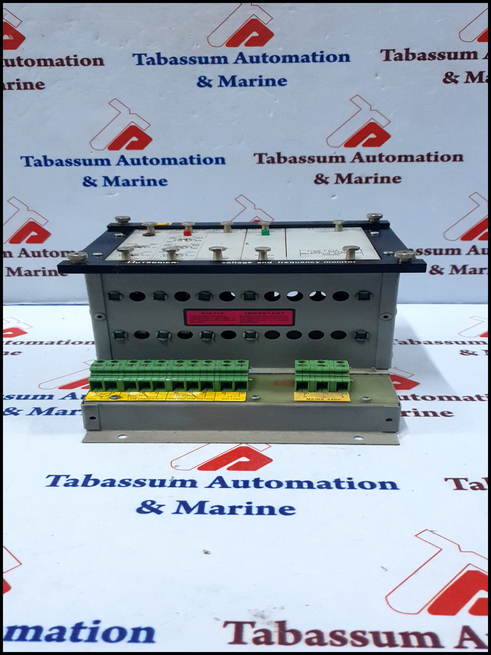 AUTRONICA VOLTAGE AND FREQUENCY MONITOR