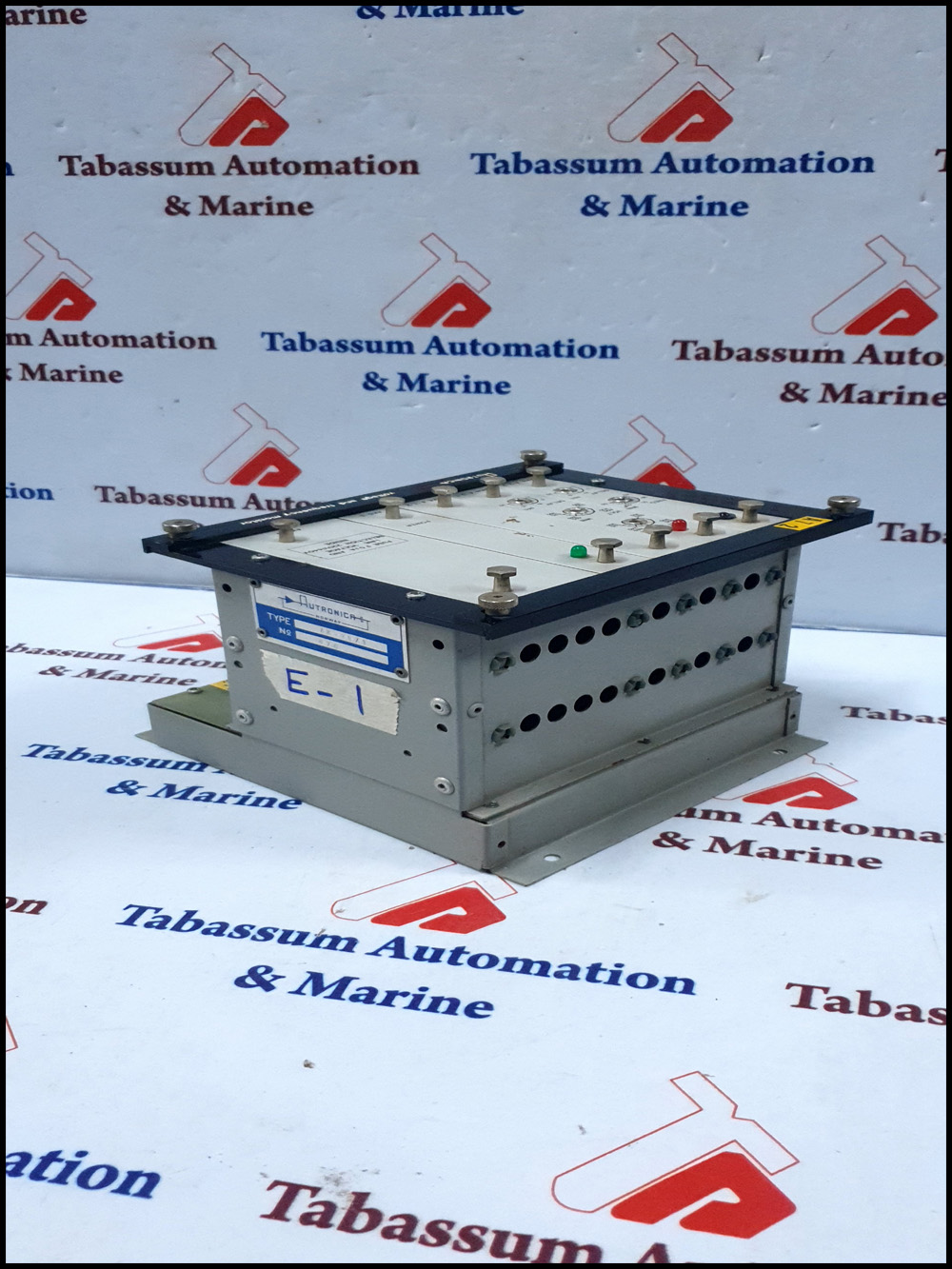 AUTRONICA VOLTAGE AND FREQUENCY MONITOR