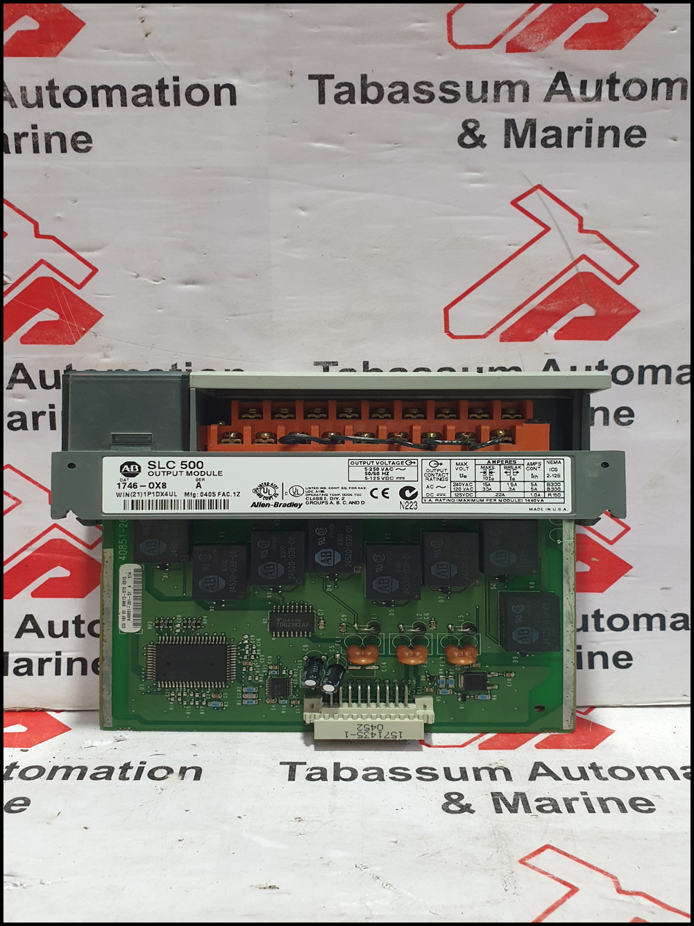 ALLEN BRADLEY 1746 0X8 OUTPUT MODULE