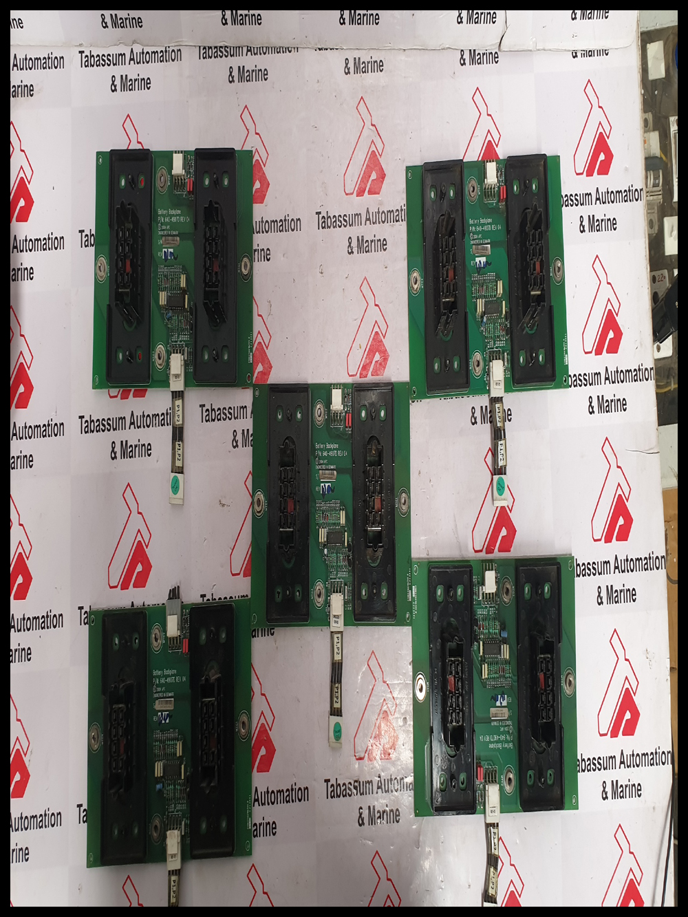 APC 2004 640 4907D REV04 BATTERY BACKPLANE PCB BOARD