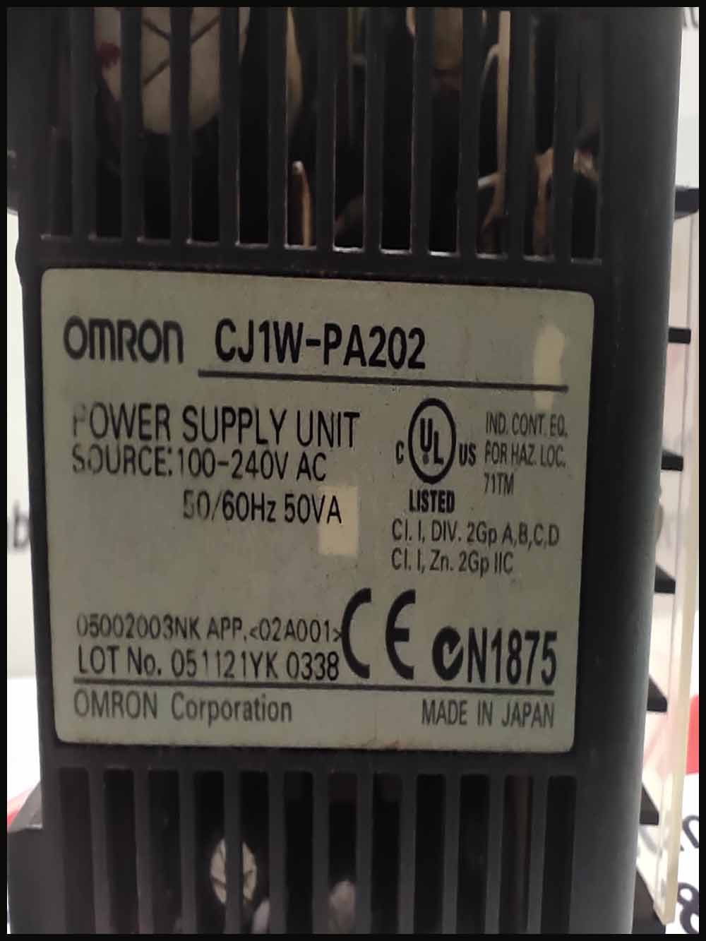 OMRON CJ1W-PA202 POWER SUPPLY UNIT