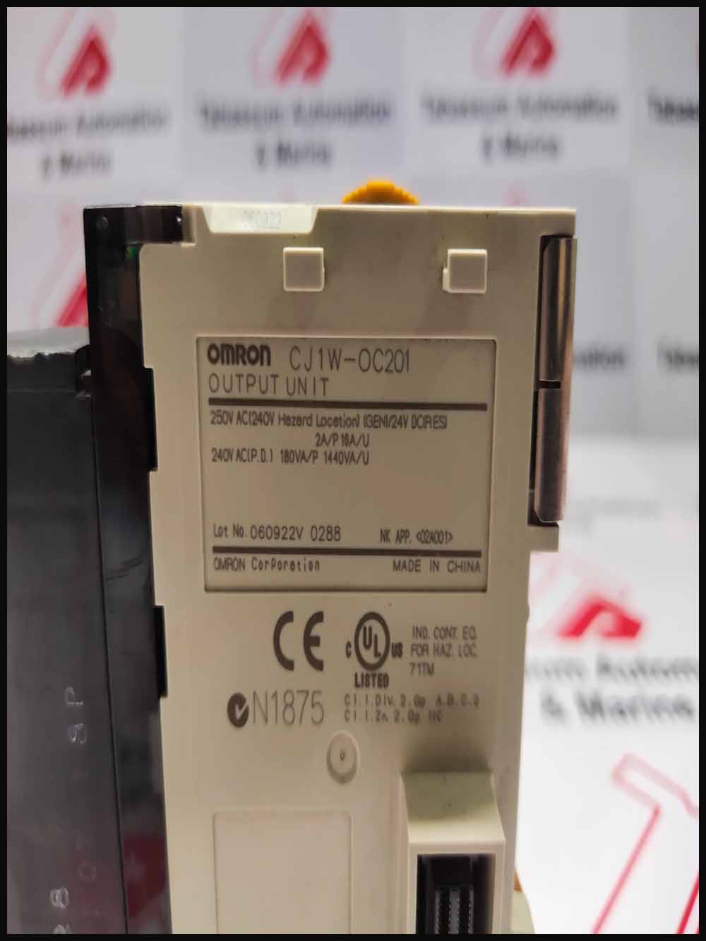 Omron CJ1W-OC201 PLC Output Unit moduleOmron CJ1W-OC201 PLC Output Unit ...