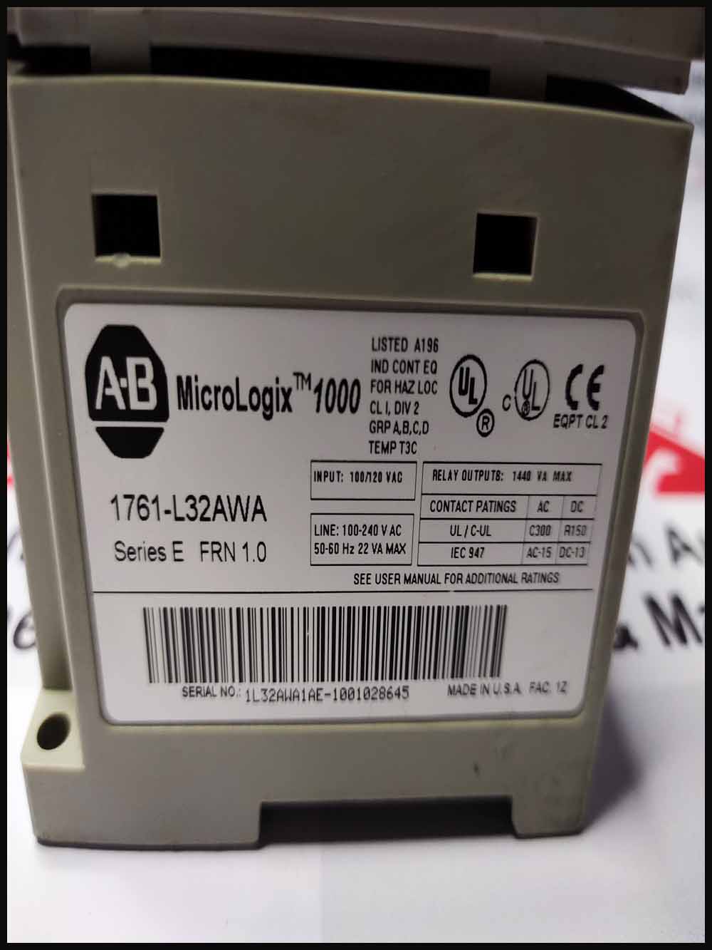 Panel Digital Allen Bradley 1761-L32AWA