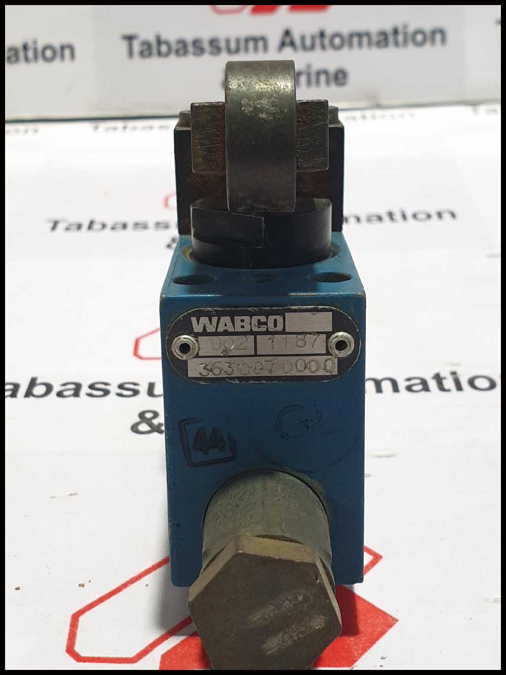 WABCO 3630070000 PNEUMATIC DIRECTIONAL VALVE