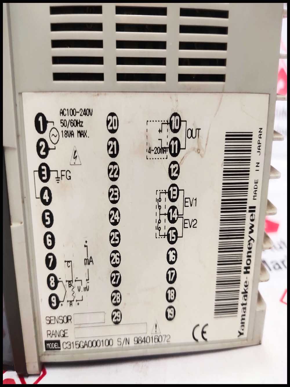 YAMATAKE SDC21 TEMPERATURE CONTROLLER C315GA000100